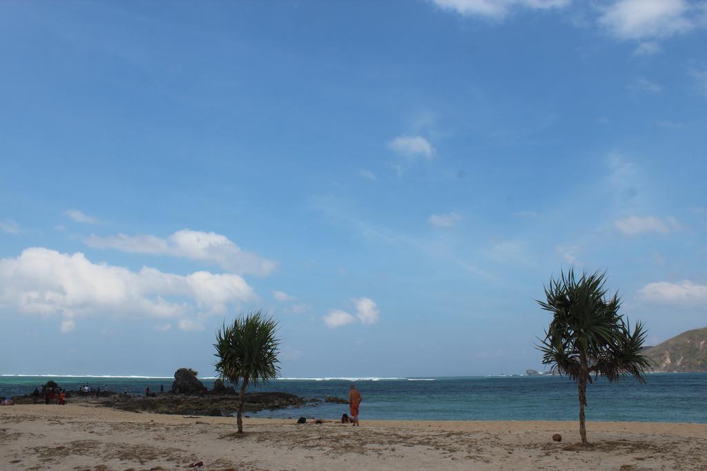 Tastura Beach Hotel Kuta  Exterior foto