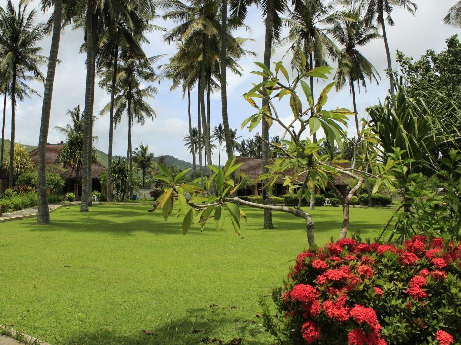 Tastura Beach Hotel Kuta  Exterior foto