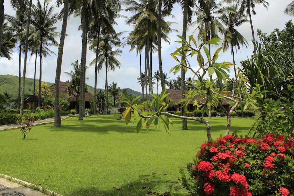 Tastura Beach Hotel Kuta  Exterior foto
